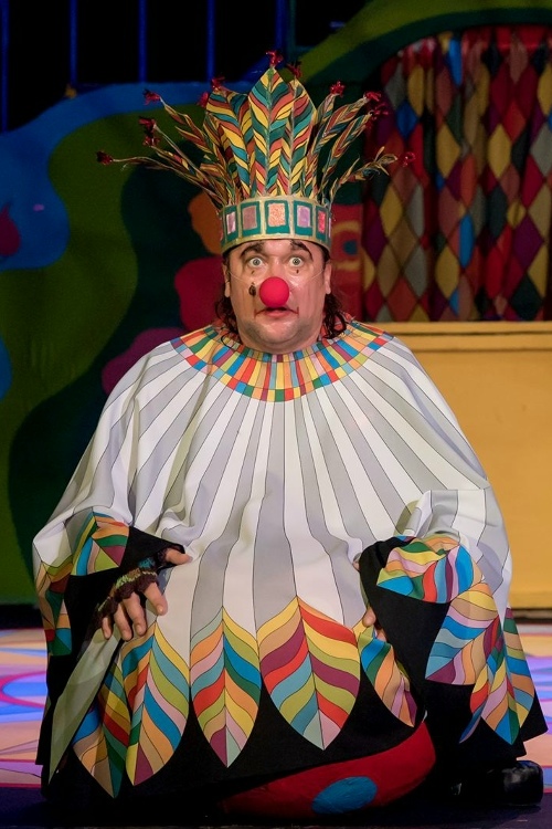 Мой папа па-па-па-па-па!